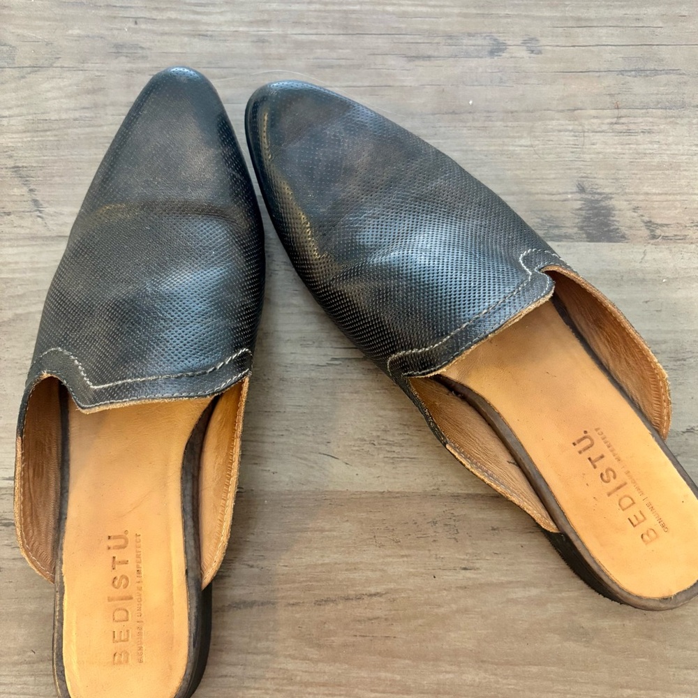 Women’s Bed Stu Brenda Black Leather Mules